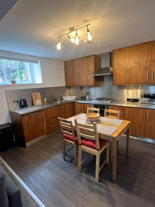 Appartamento Boyds Entry Flat Old Town Edimburgo Esterno foto